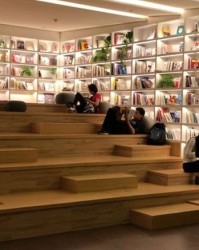 打包盒里的温度，为什么我说这是出版业最后的温柔